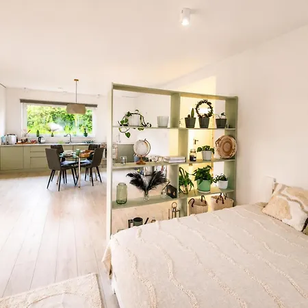 Bright And Peaceful Living Space Near Krakow *